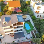 Neli Lejlighed Trogir